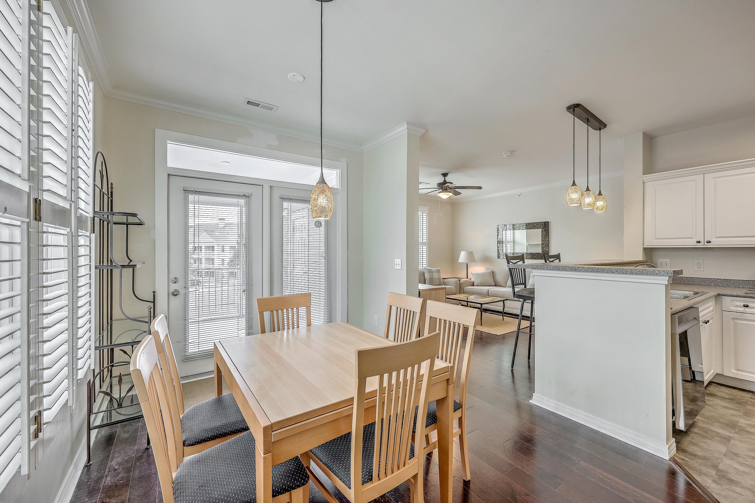 130 River Landing Drive # 9305
