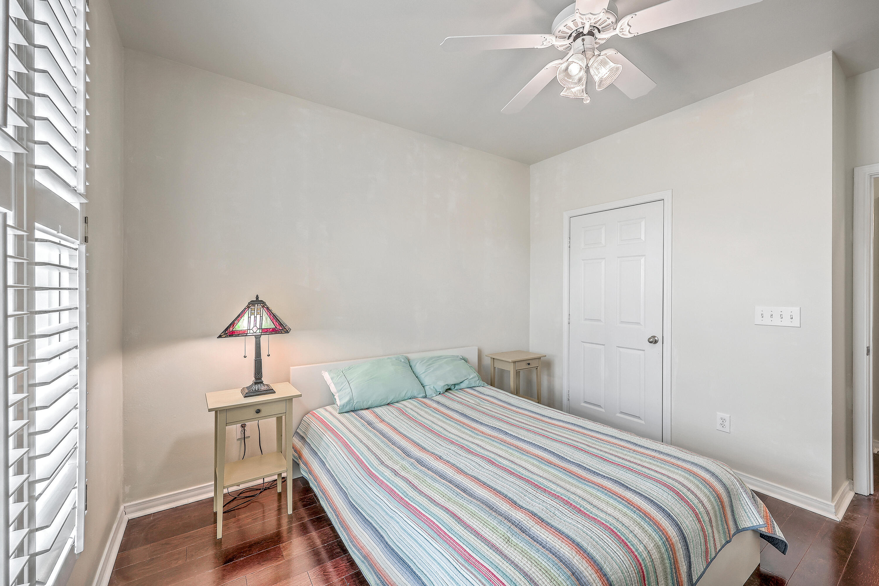 130 River Landing Drive # 9305