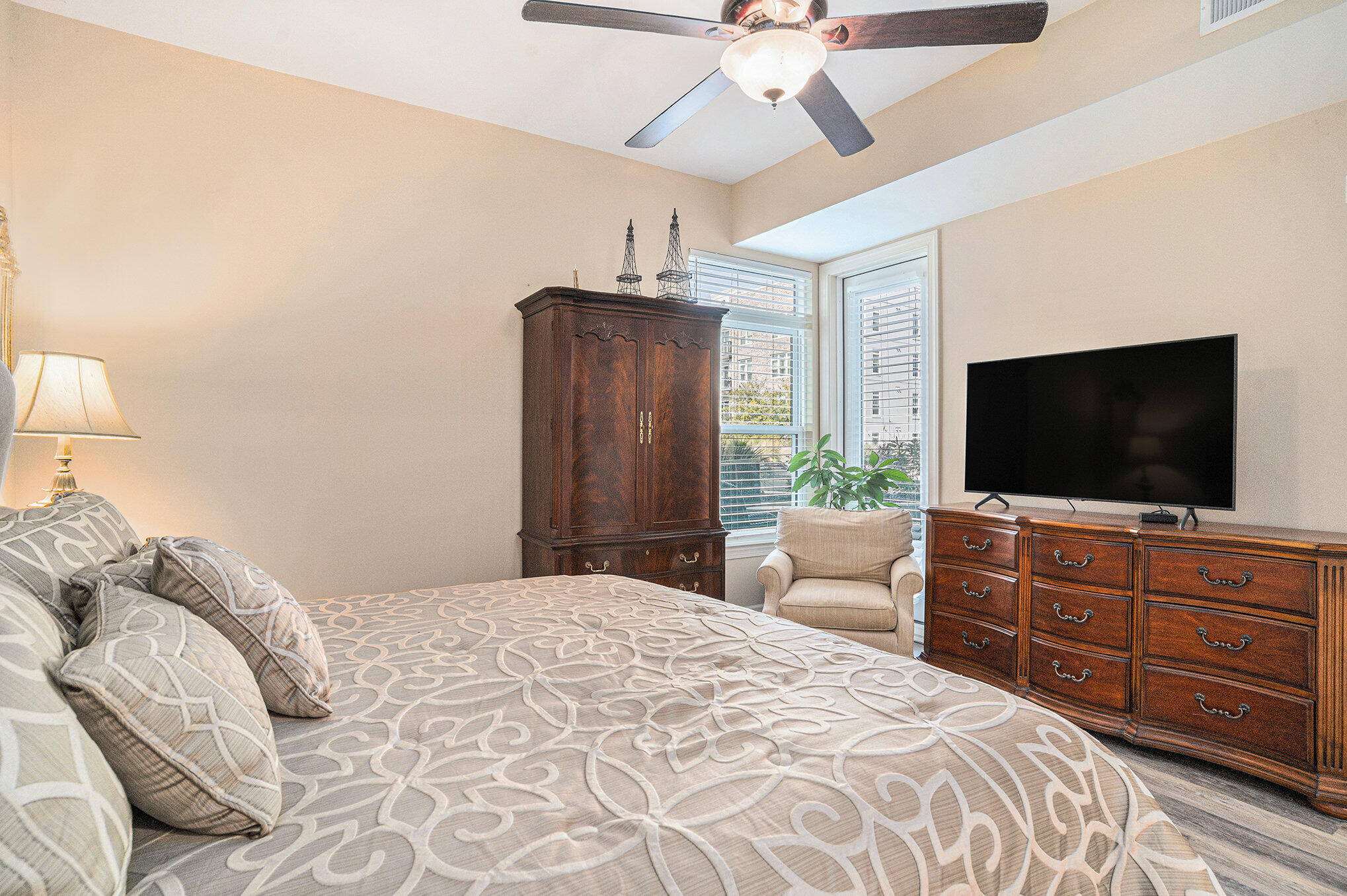145 Pier View Street # 111