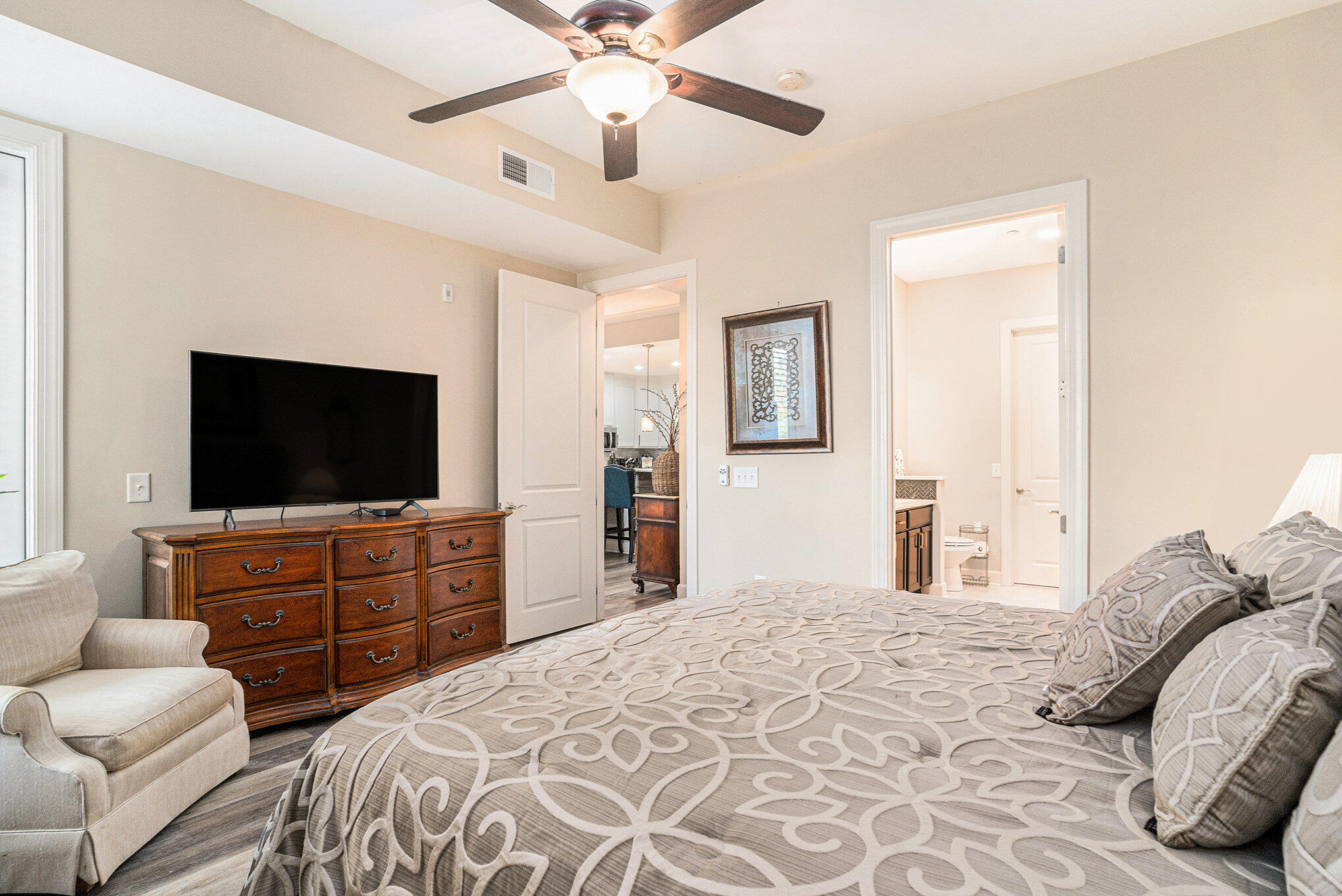 145 Pier View Street # 111