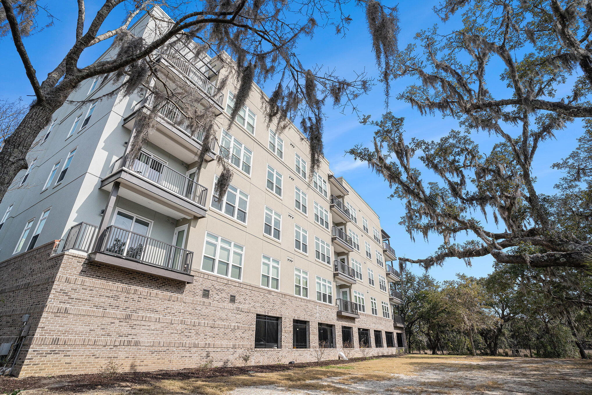 145 Pier View Street # 111