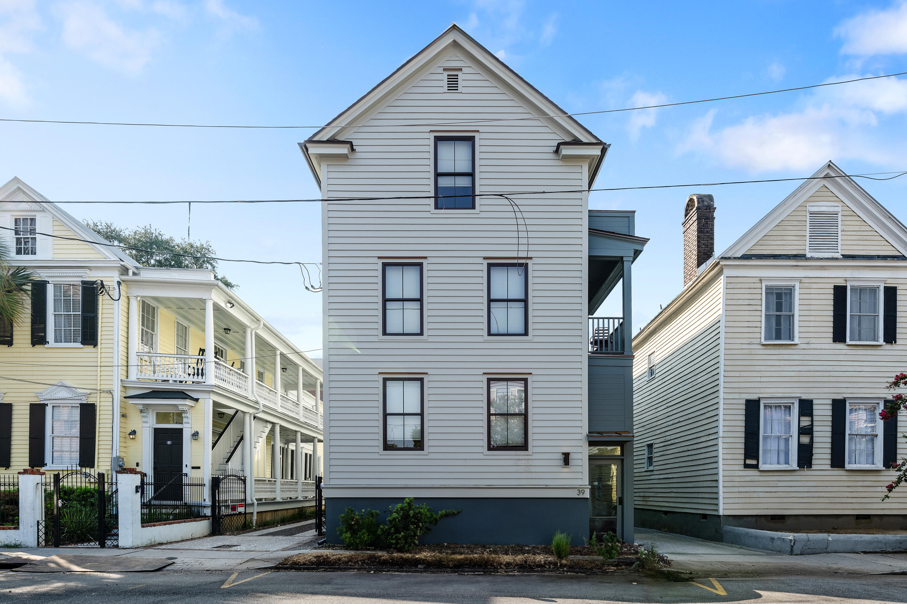 39 Spring Street # B