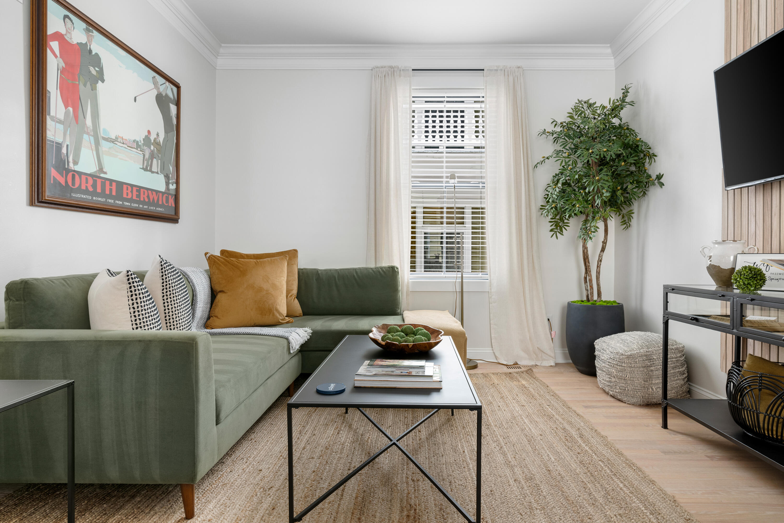 39 Spring Street # B