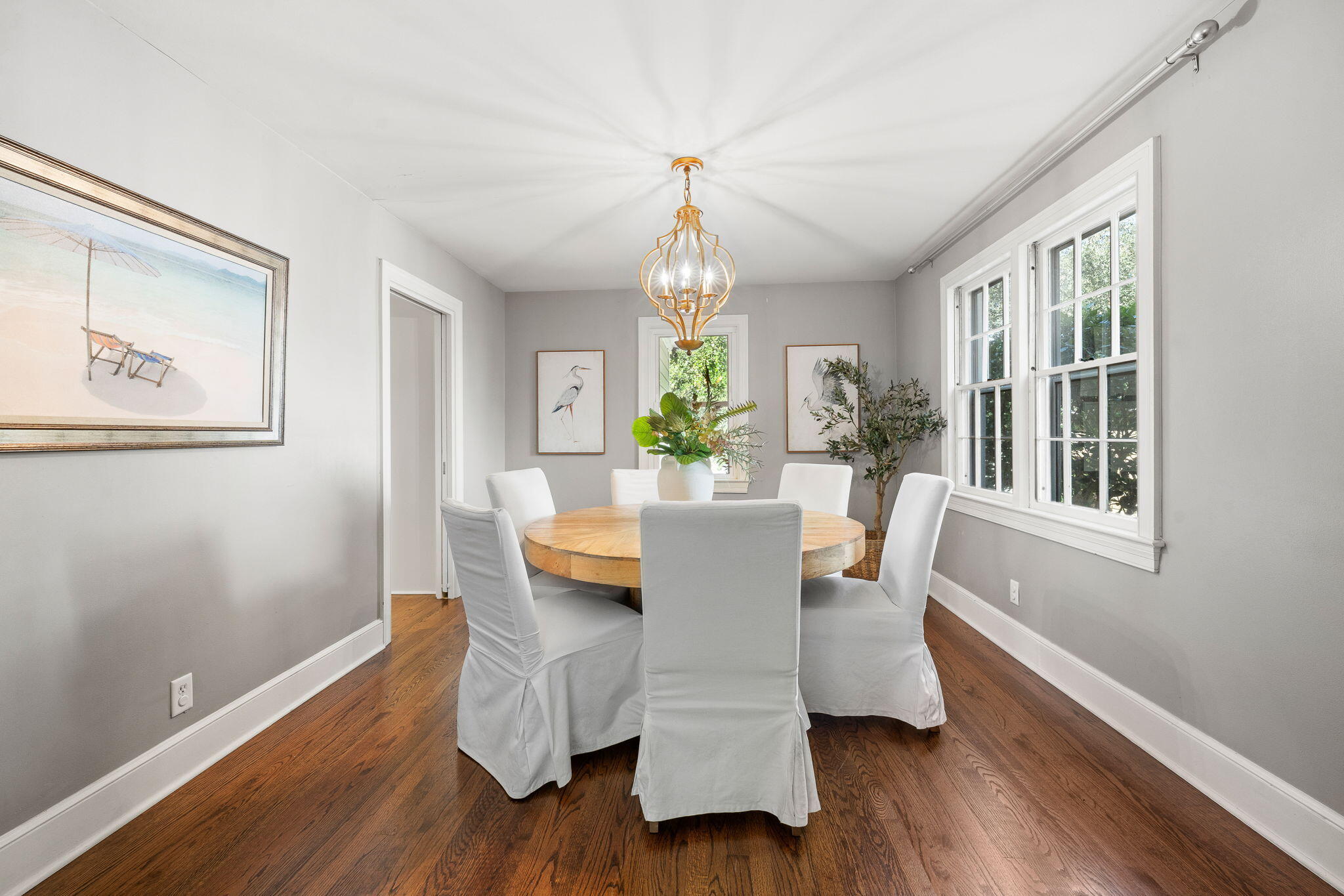 715 Parish Road