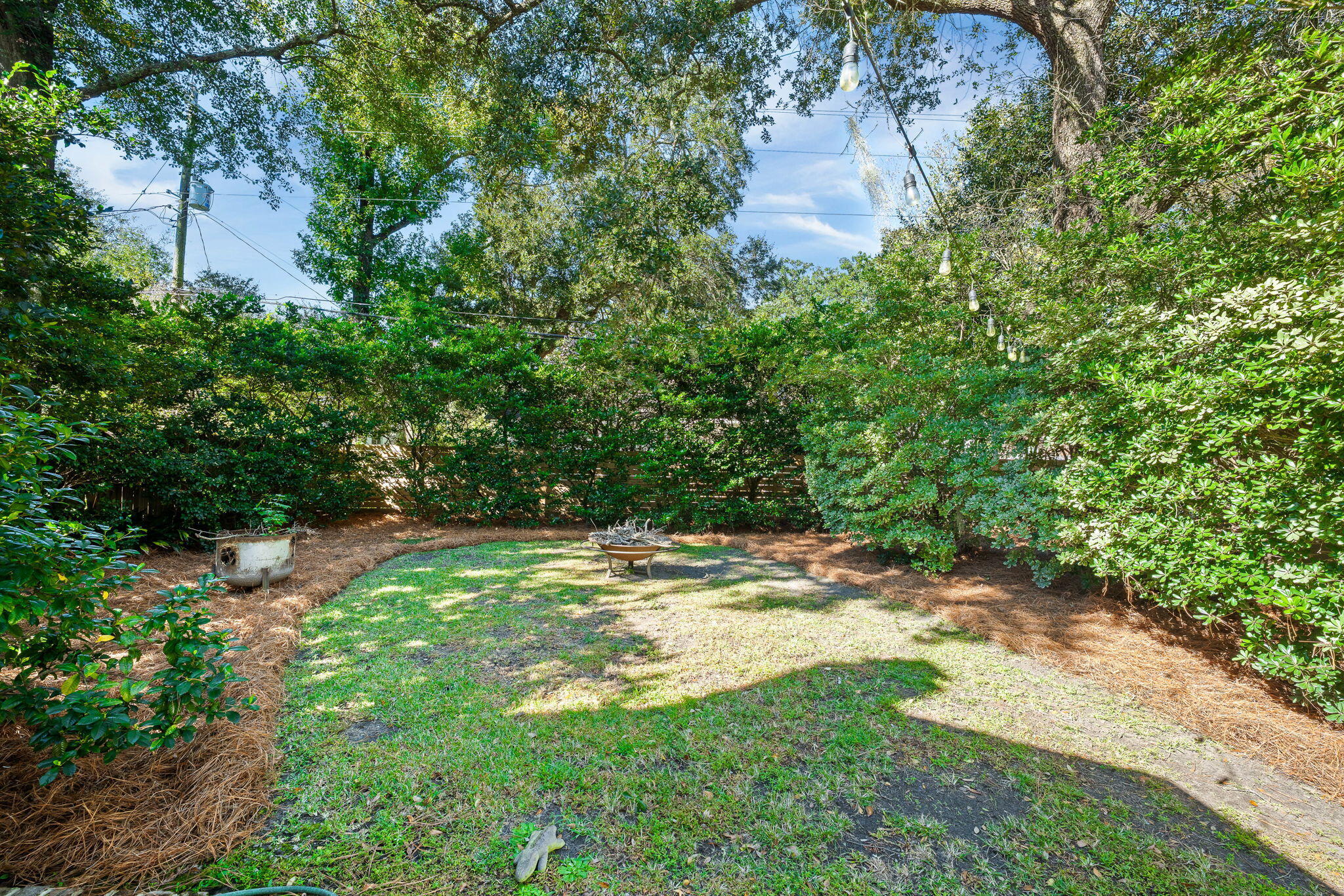 715 Parish Road
