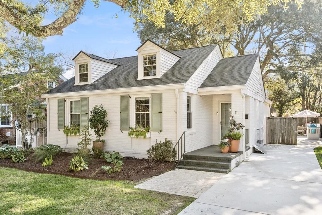11 Yeadon Avenue