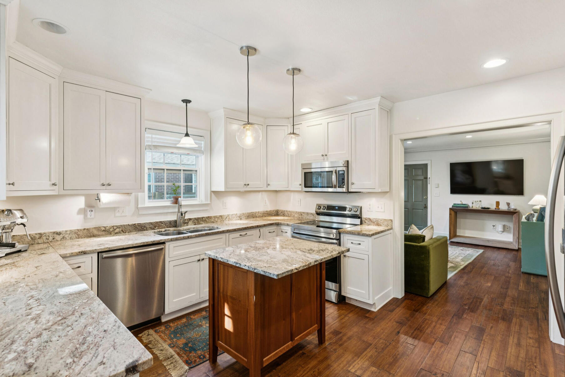 11 Yeadon Avenue