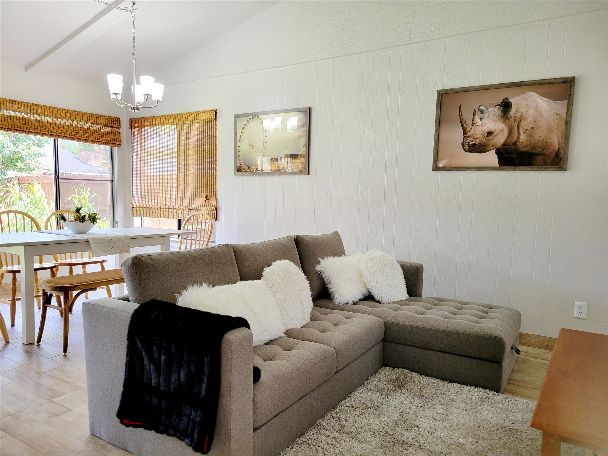 5526 Excalibur Drive