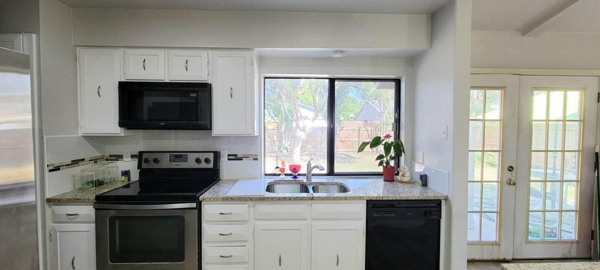 5526 Excalibur Drive