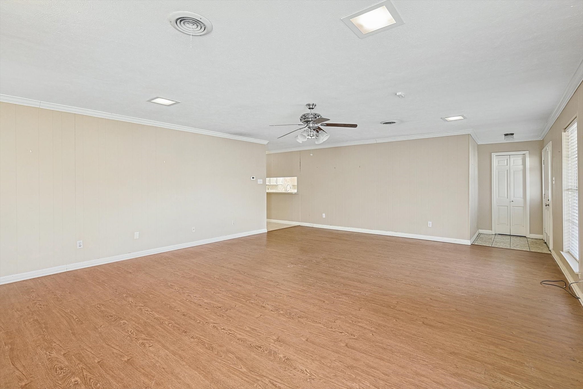 6104 Saddle Ridge Court