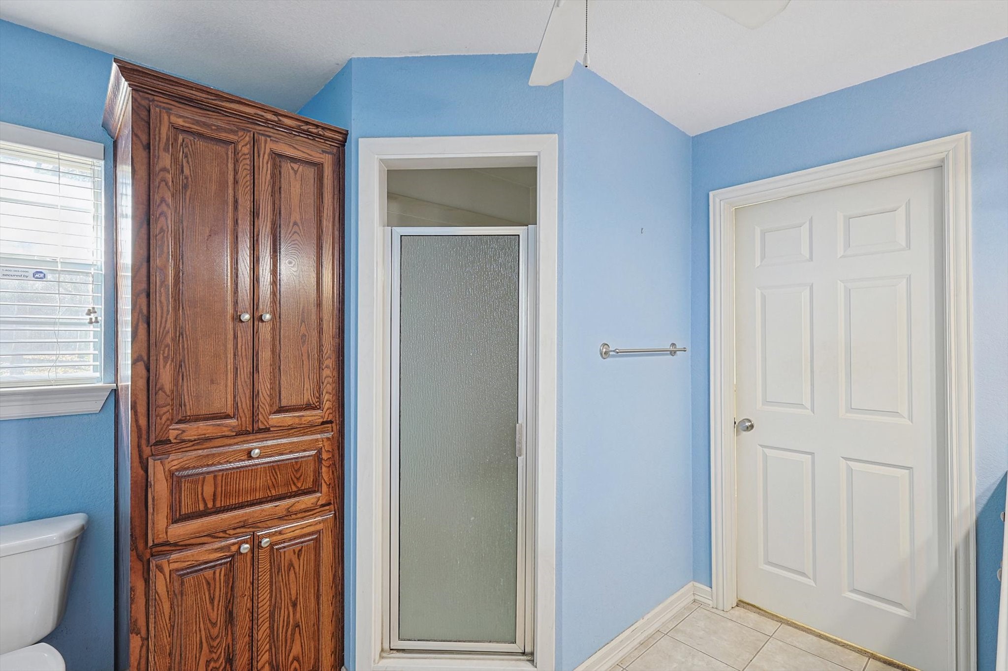 6104 Saddle Ridge Court