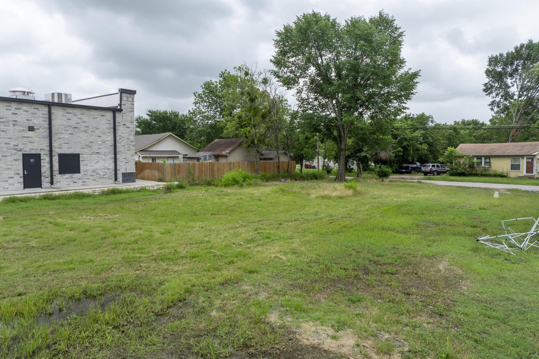112 W Lamar Street