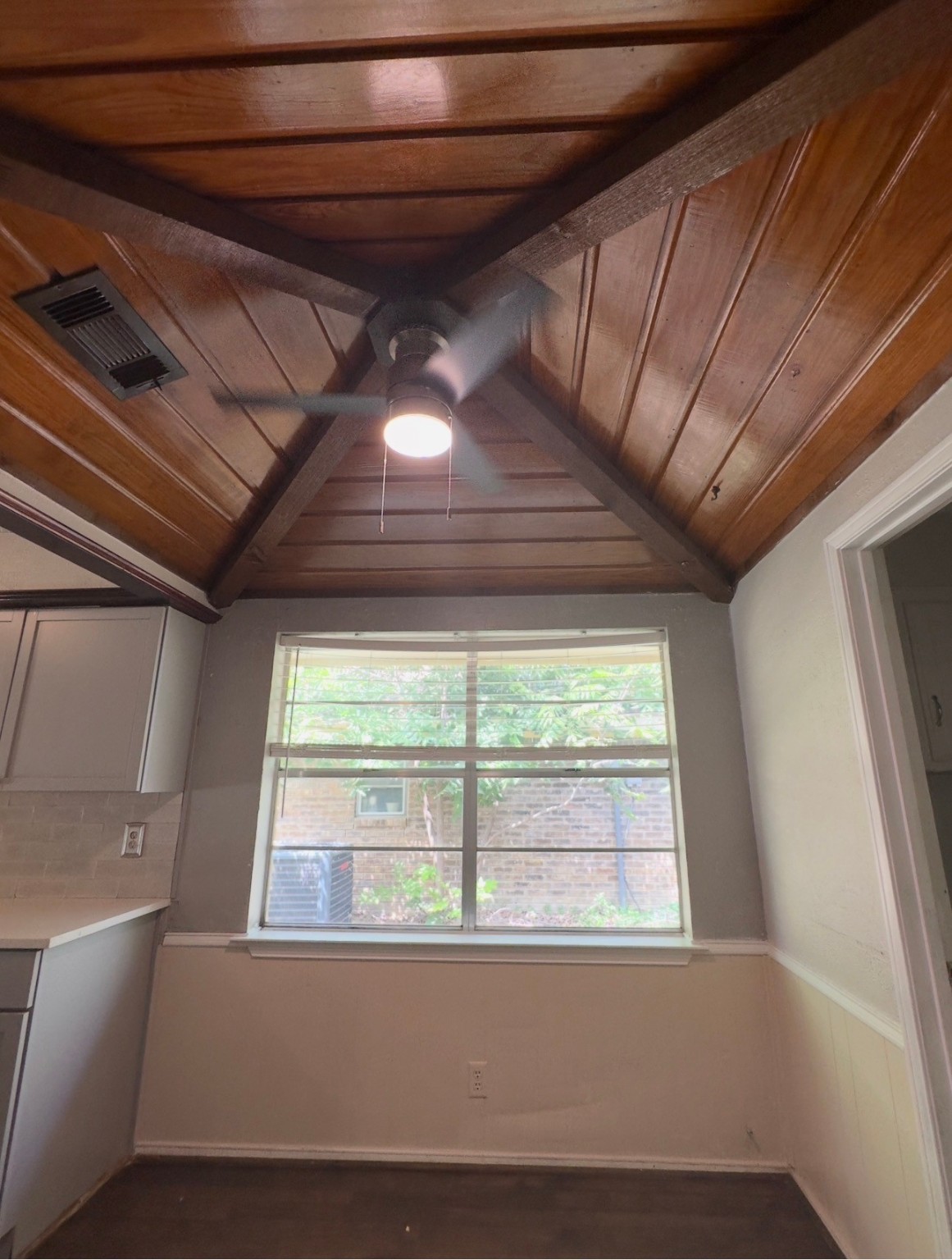 1121 Goldenrod Drive