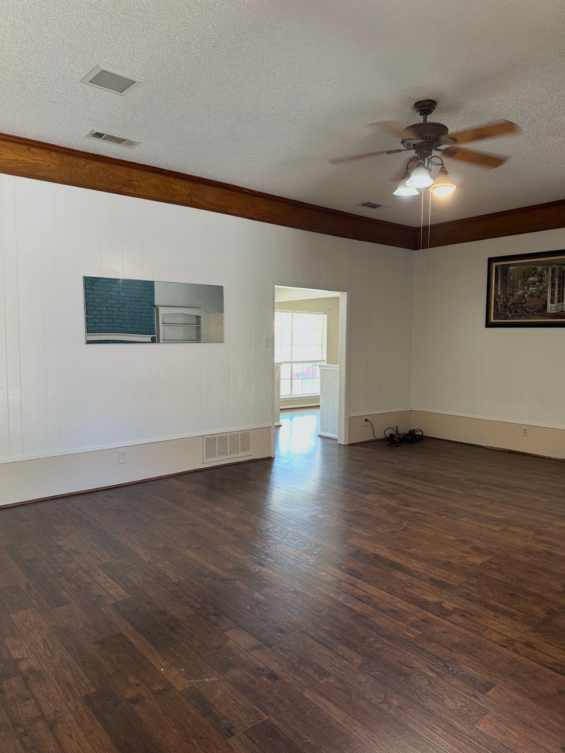 1121 Goldenrod Drive