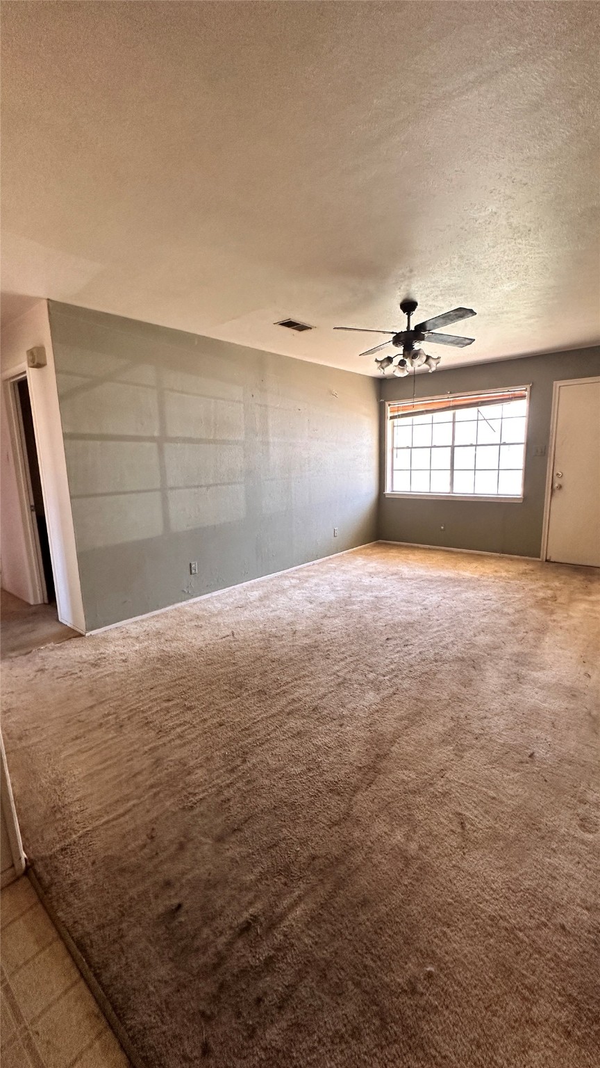 1511 Laurel Lane