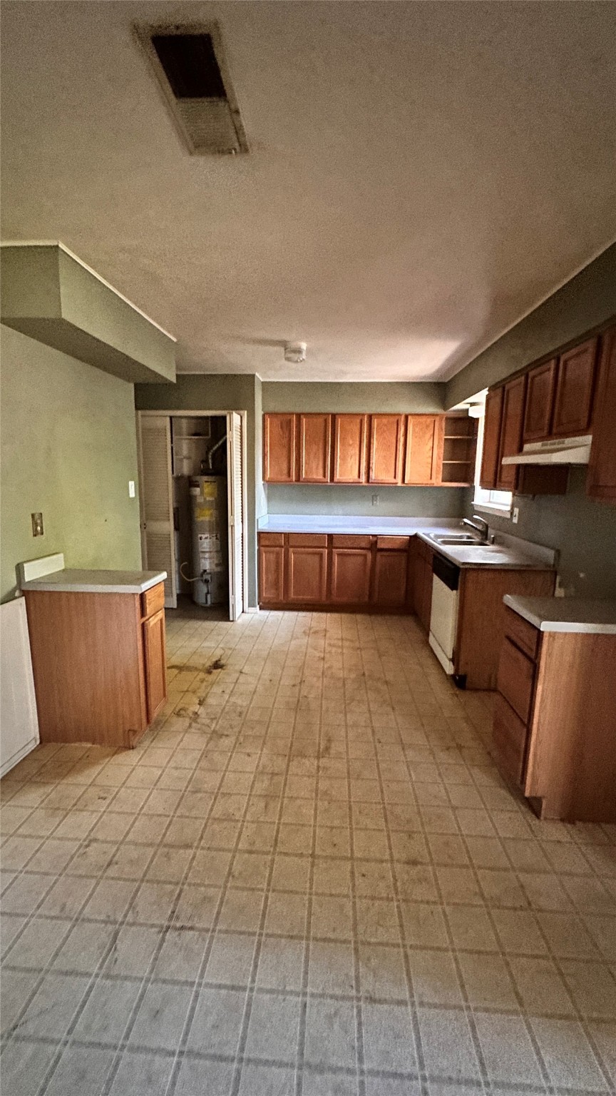 1511 Laurel Lane
