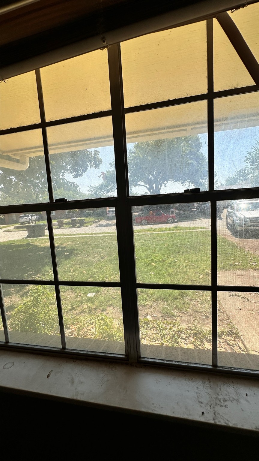 1511 Laurel Lane