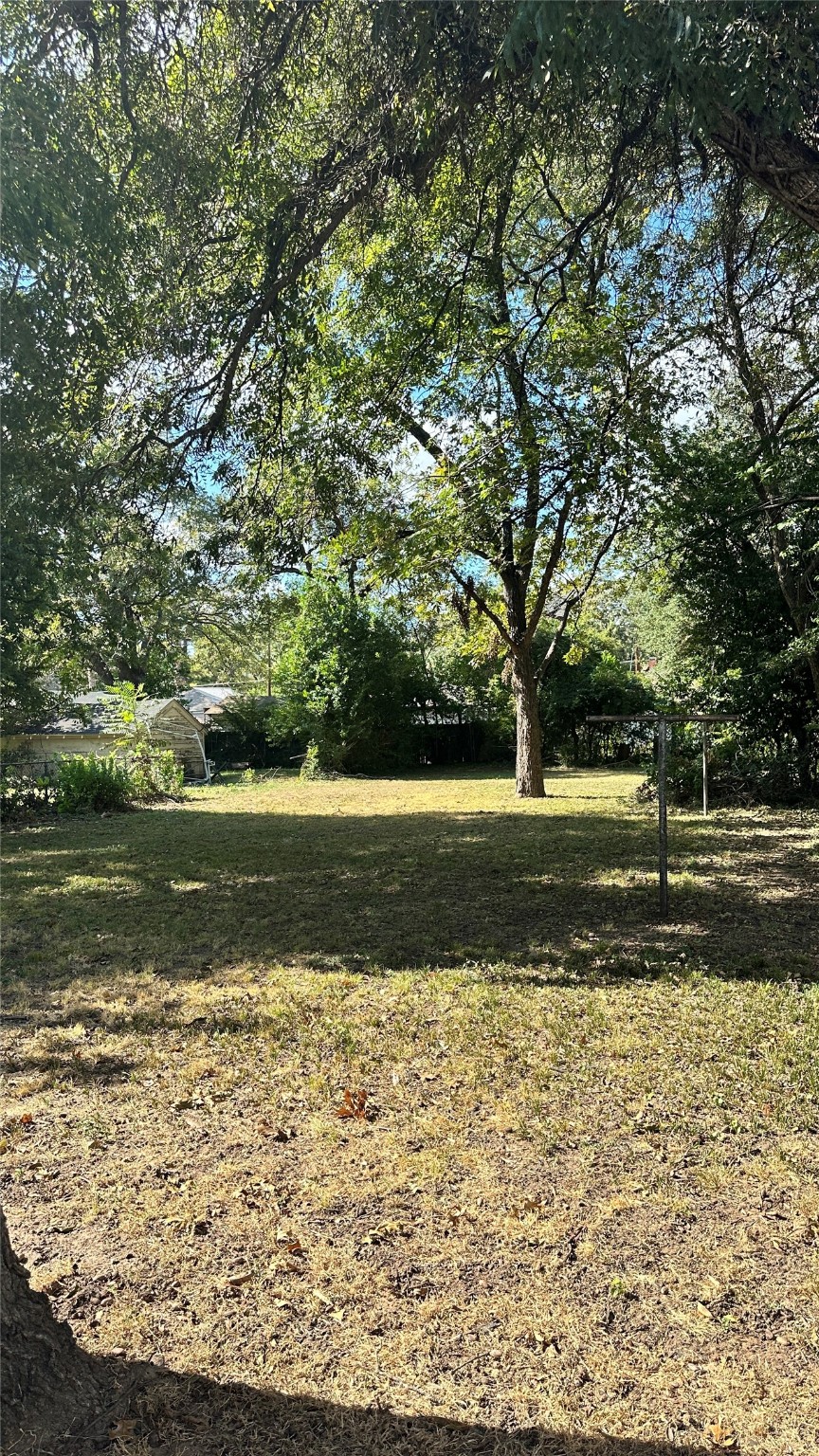 3115 Bertrand Avenue