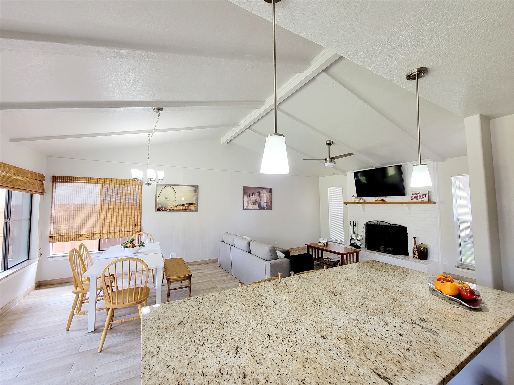 5526 Excalibur Drive