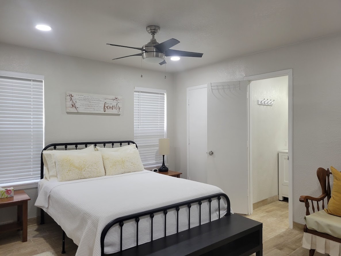 5526 Excalibur Drive