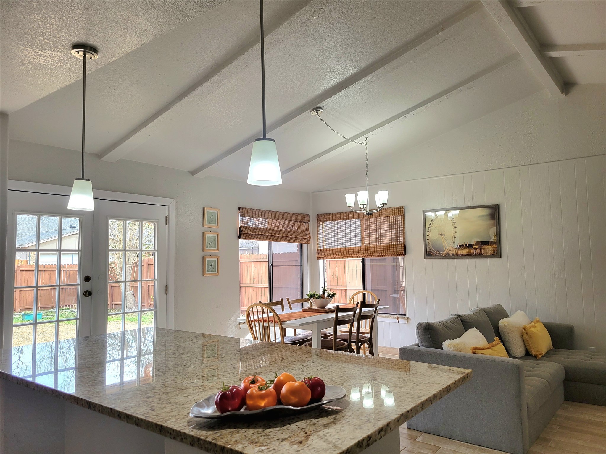 5526 Excalibur Drive