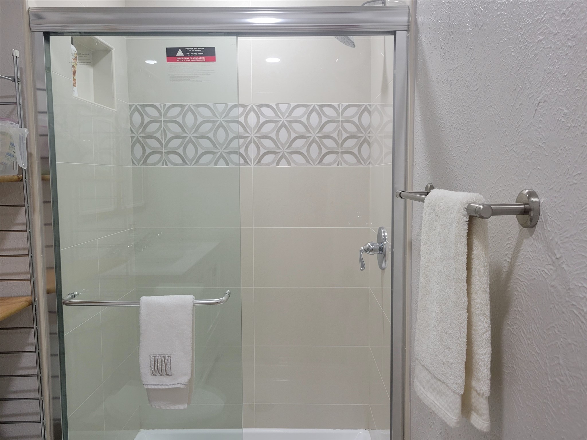 5526 Excalibur Drive