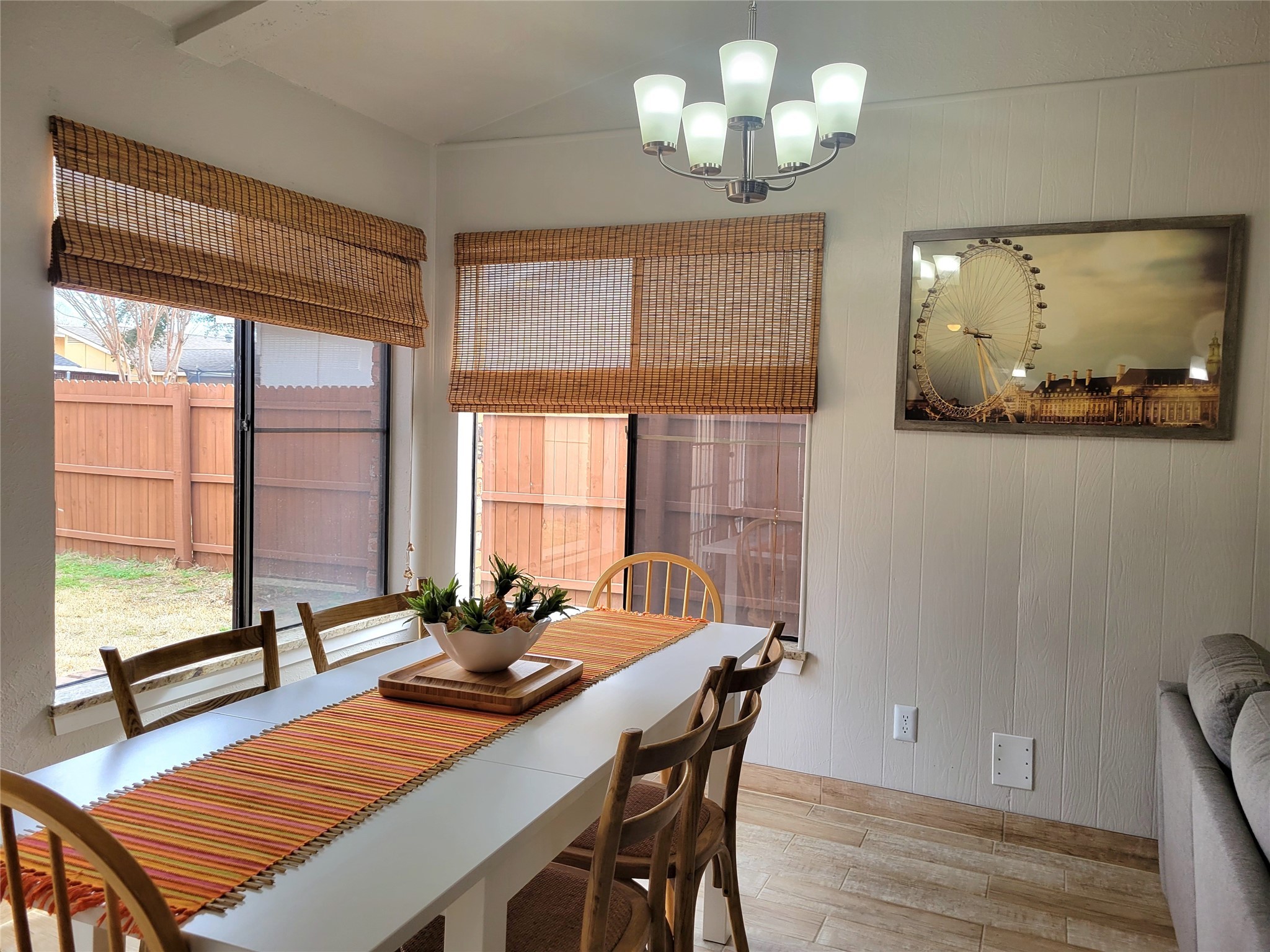 5526 Excalibur Drive