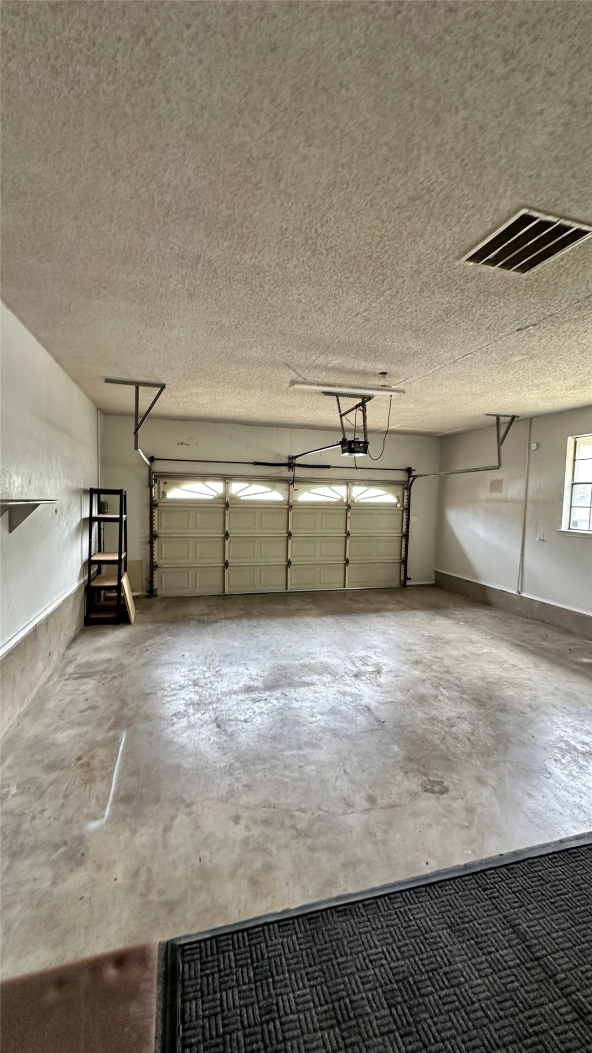 3018 Apple Valley Drive