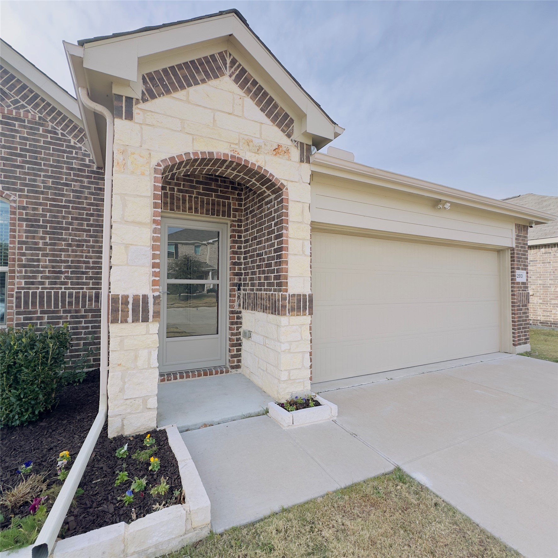 2513 Real Quiet Drive