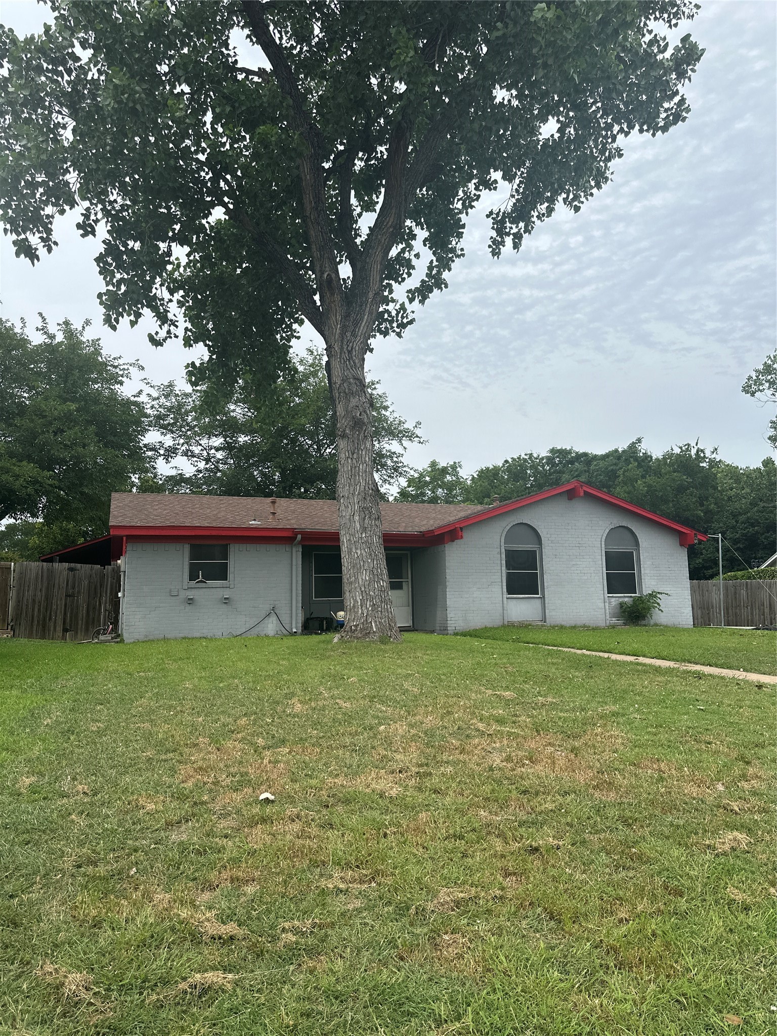 313 Victoria Drive