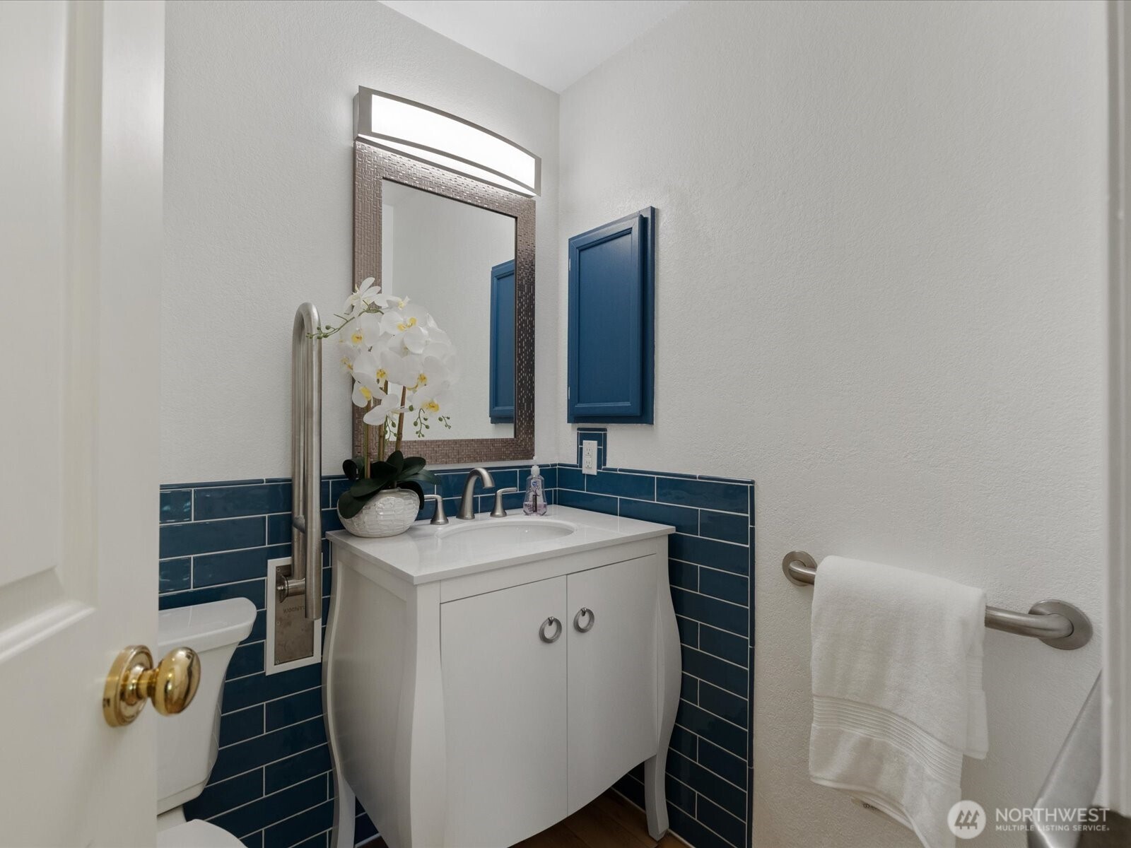 23001 Lakeview Drive Unit: 103