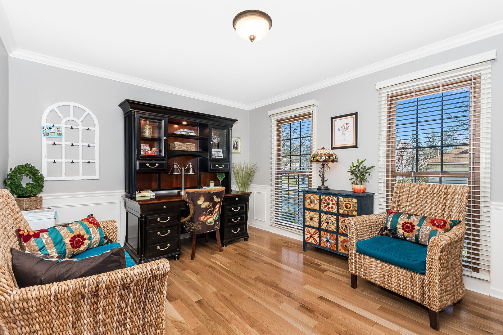 1533 Ambleside Circle