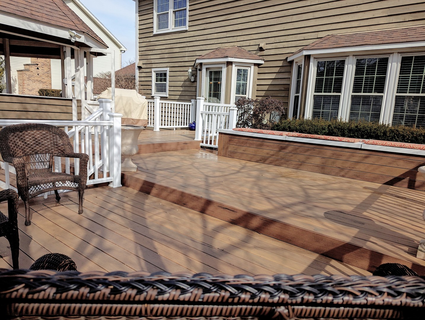 1533 Ambleside Circle