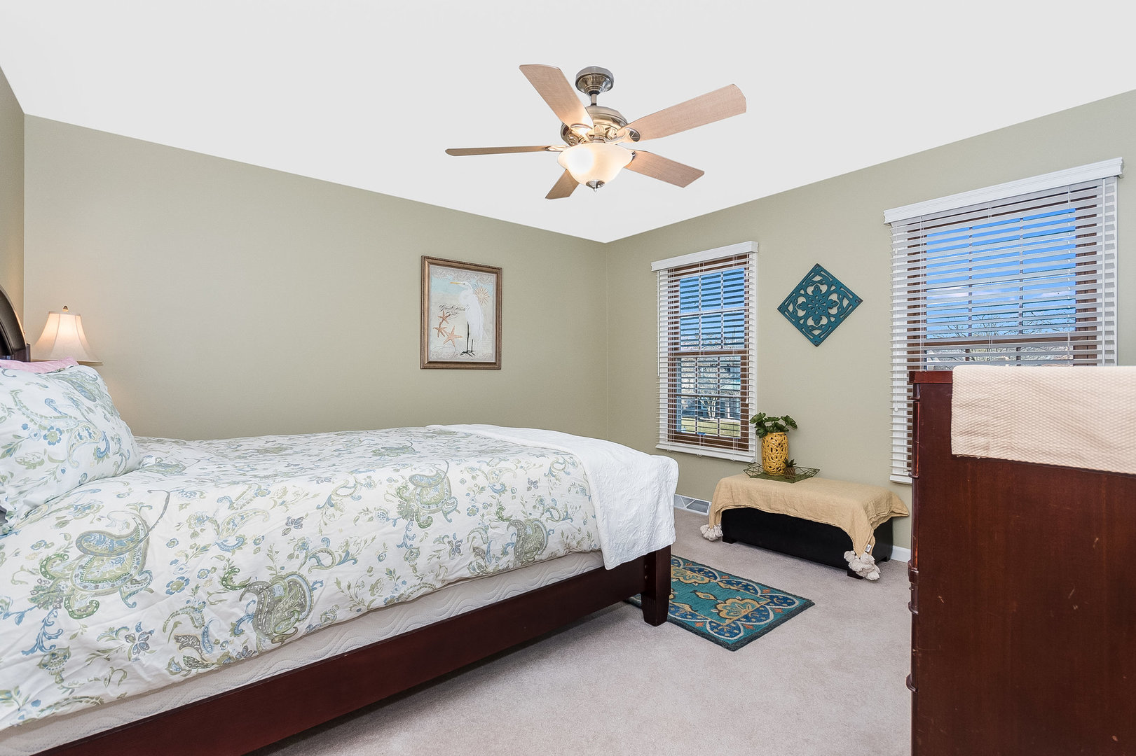 1533 Ambleside Circle