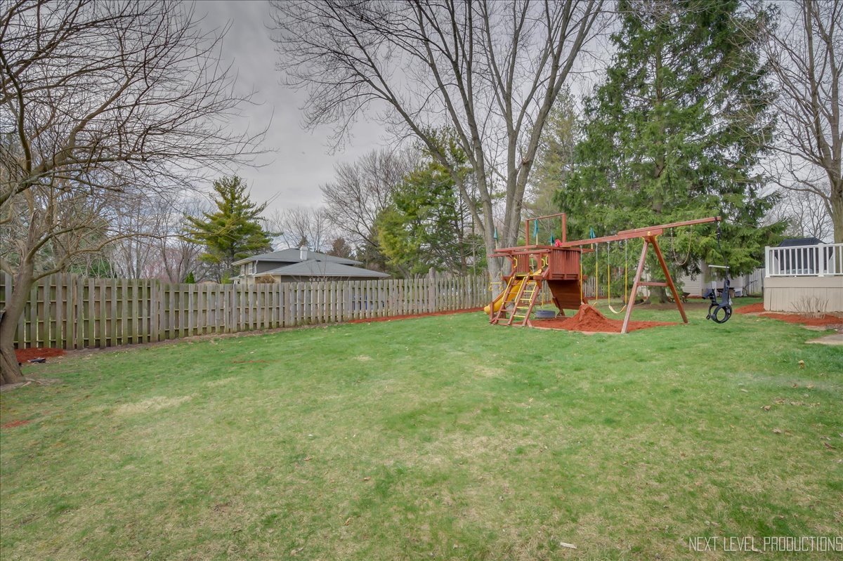 39W445 Overcup Court