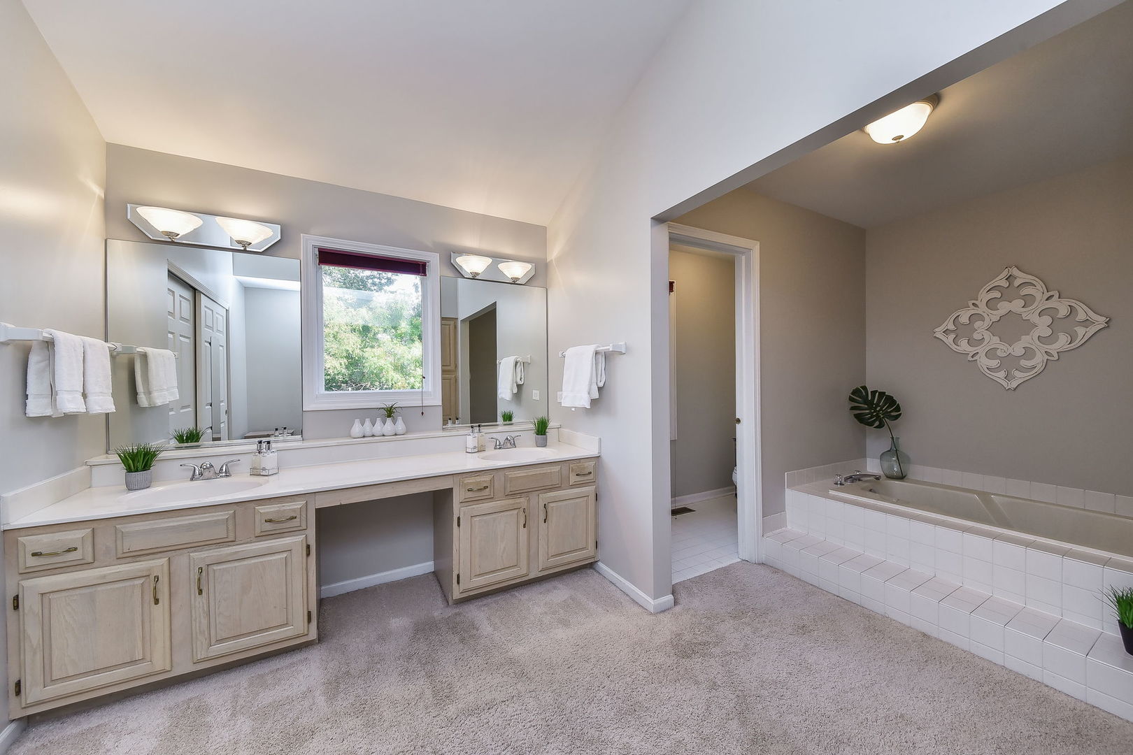 3614 Charlemagne Lane