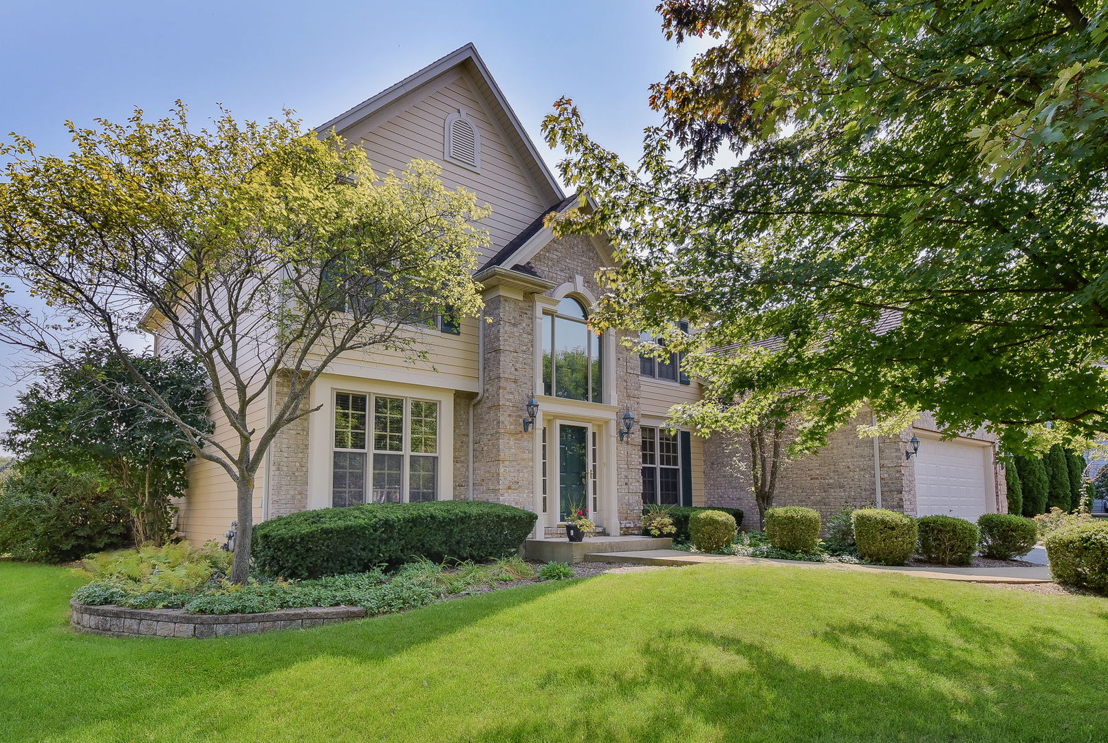 805 Wingfoot Drive