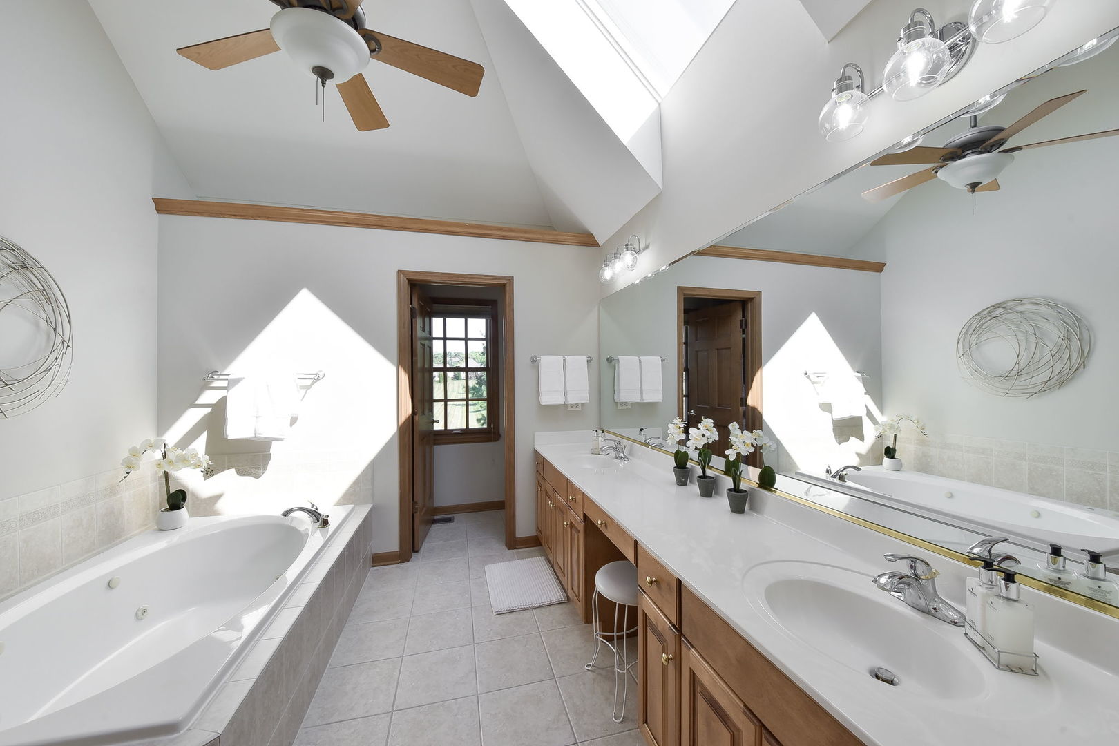 805 Wingfoot Drive