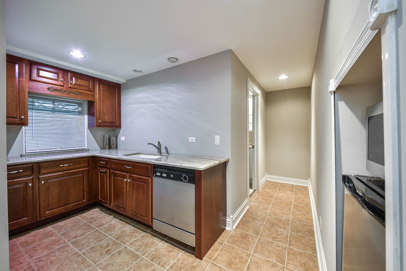 2574 Spring Green Way