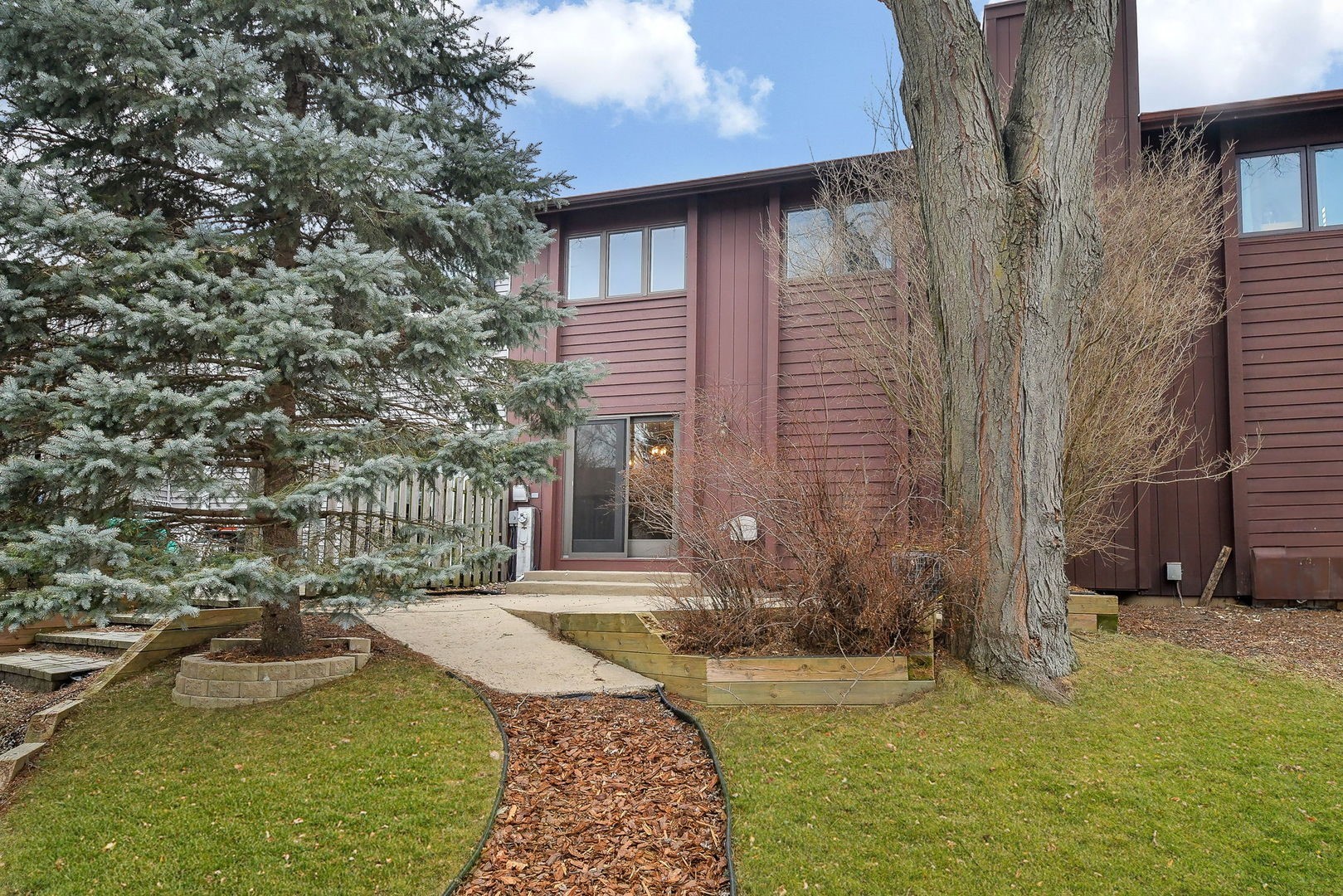 1214 Riverwood Drive