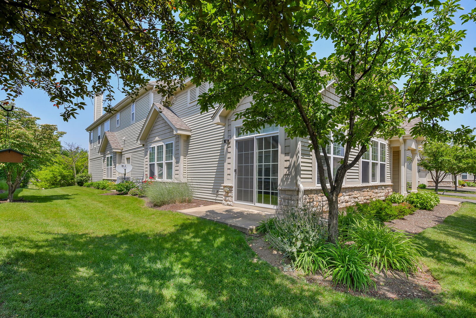 1850 FOXRIDGE Court