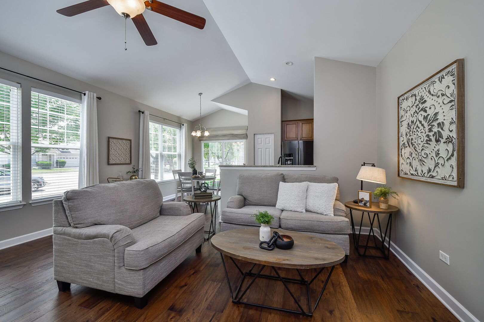 1850 FOXRIDGE Court