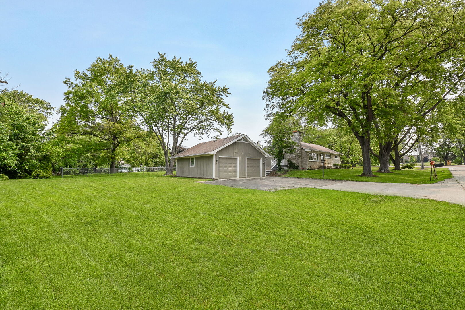 493 Sunset Drive