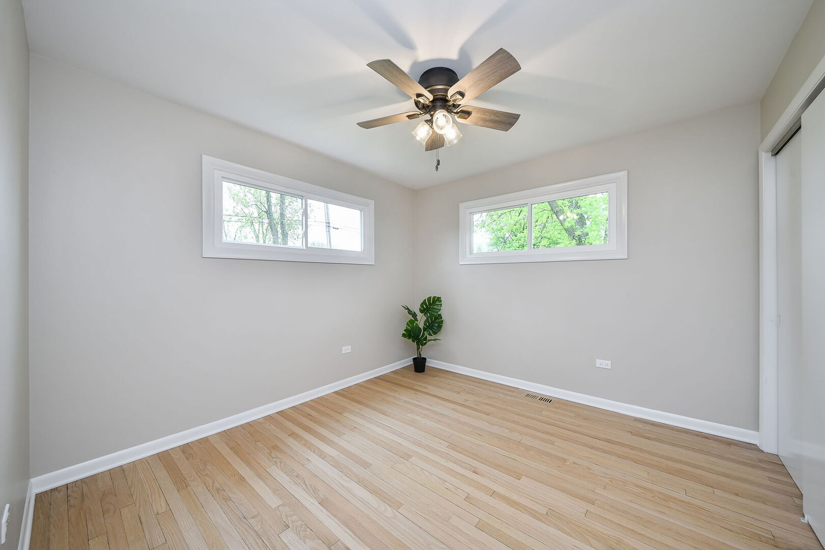 493 Sunset Drive
