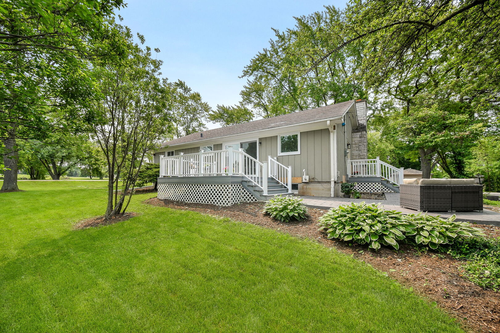 493 Sunset Drive
