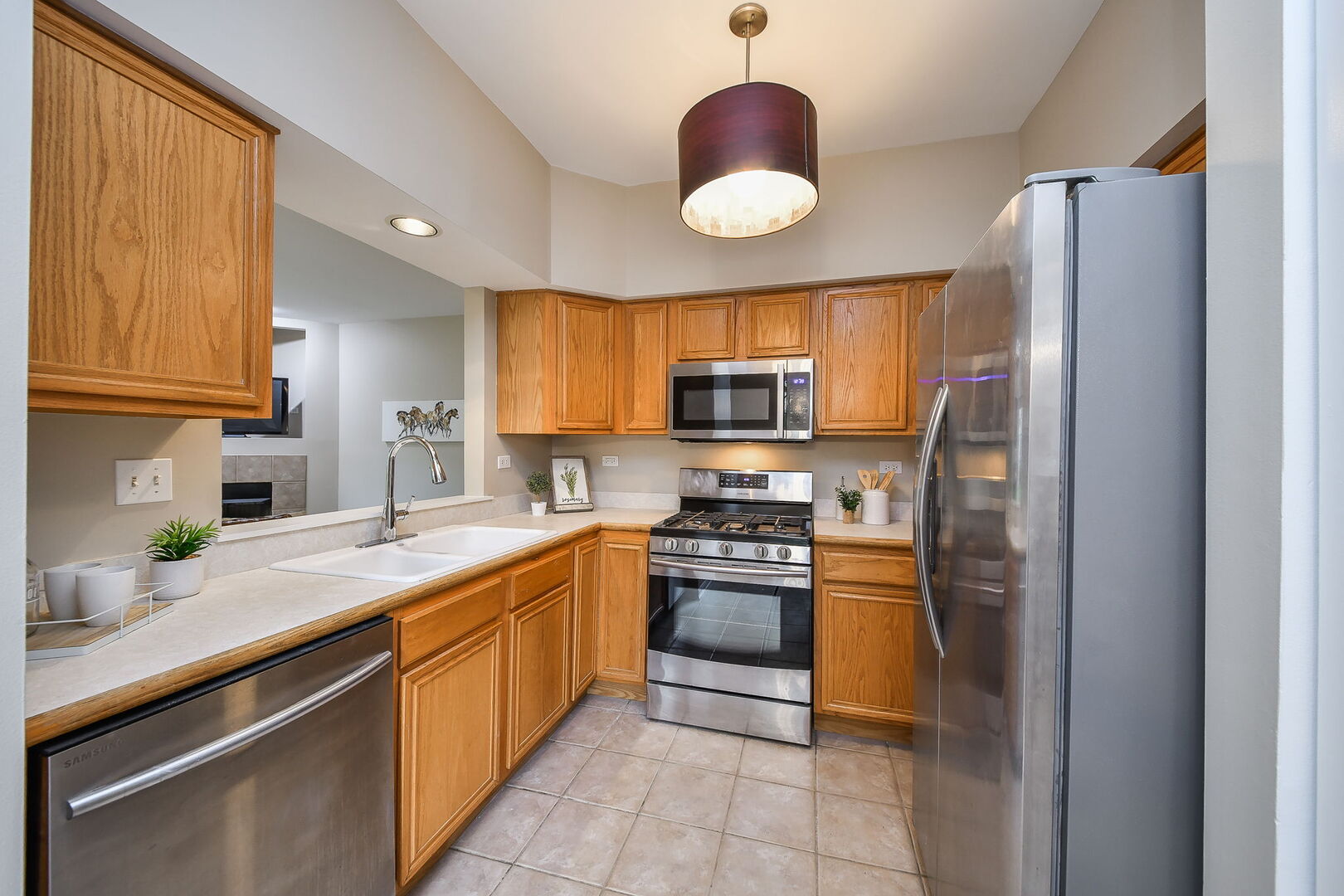 838 Stuarts Drive