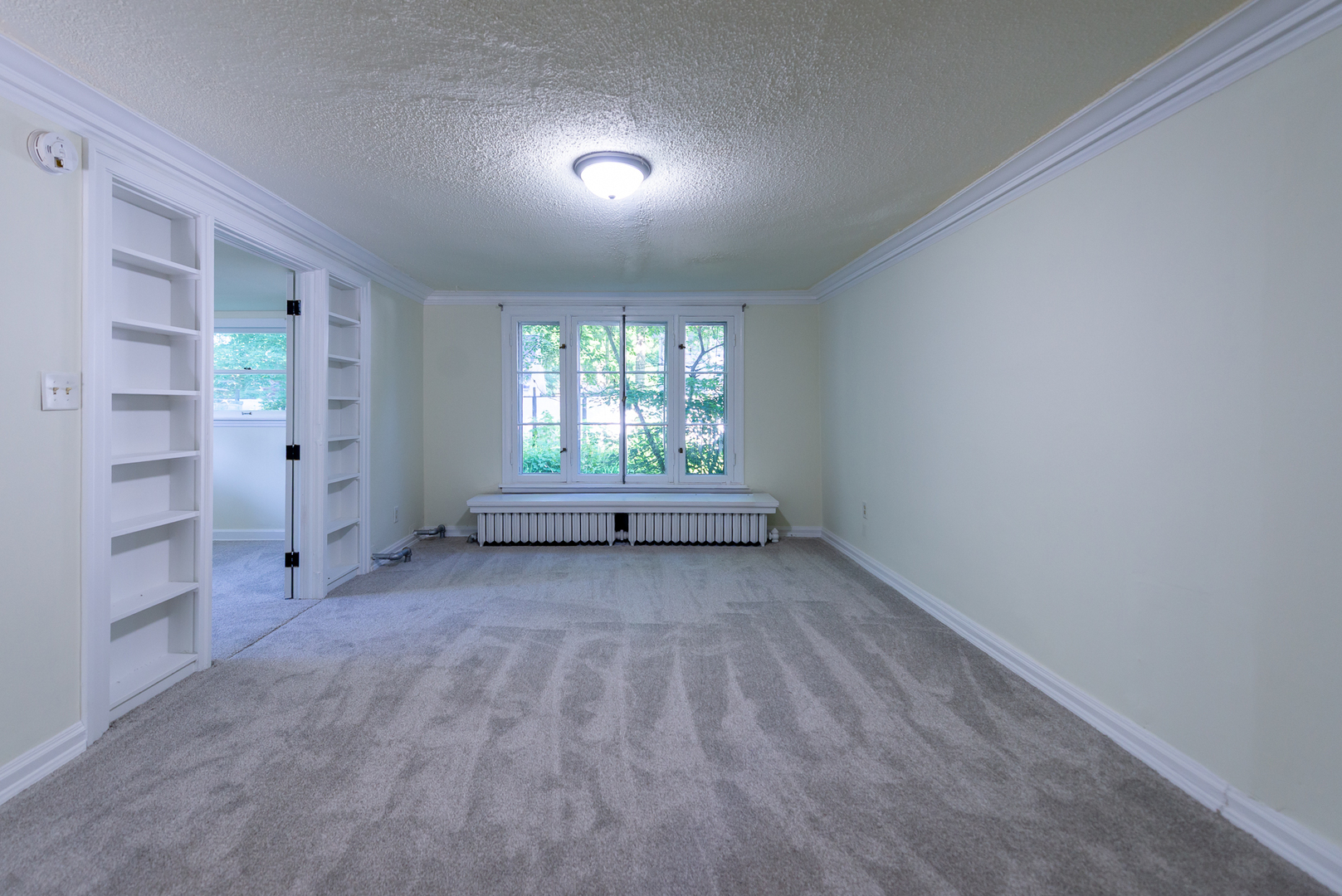 336 MAIN Street Unit: 1R