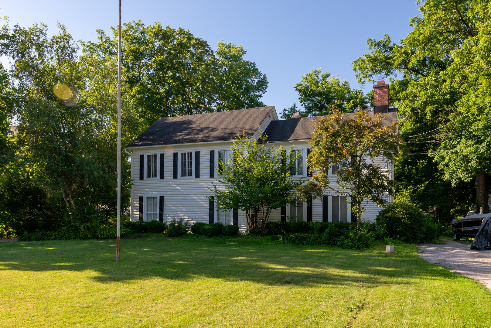 336 MAIN Street Unit: 1R
