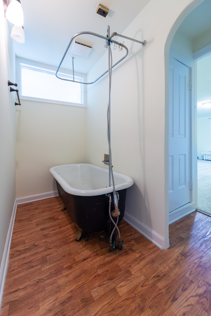 336 MAIN Street Unit: 1R