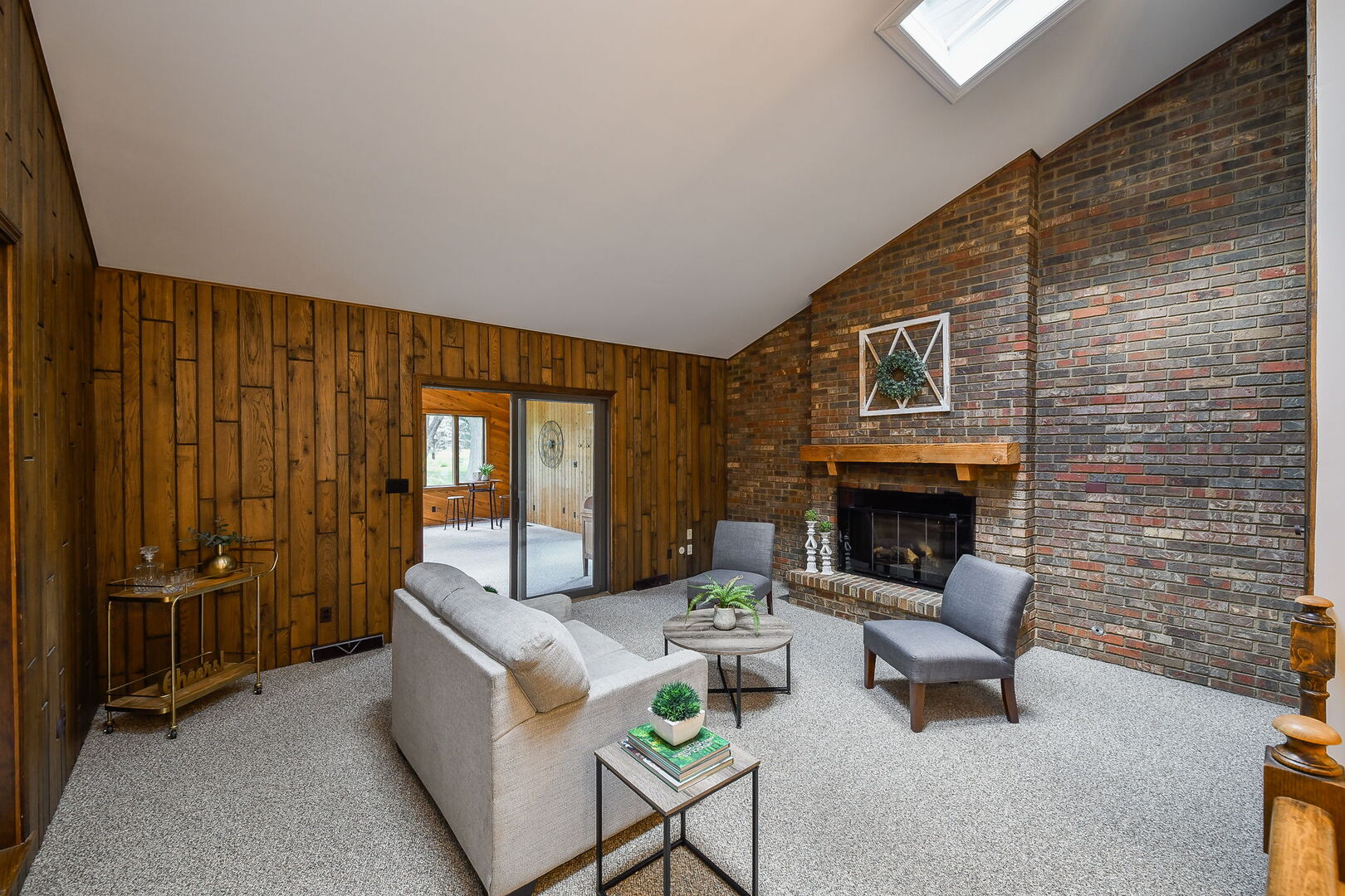 38W140 Rosewood Drive